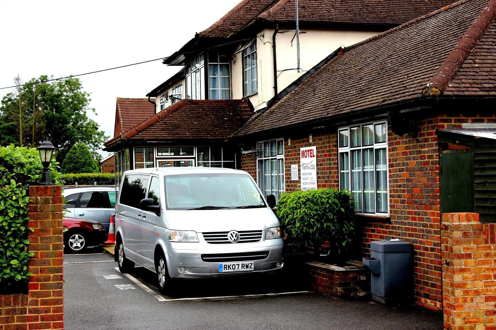 Heathrow Lodge Hillingdon Eksteriør bilde