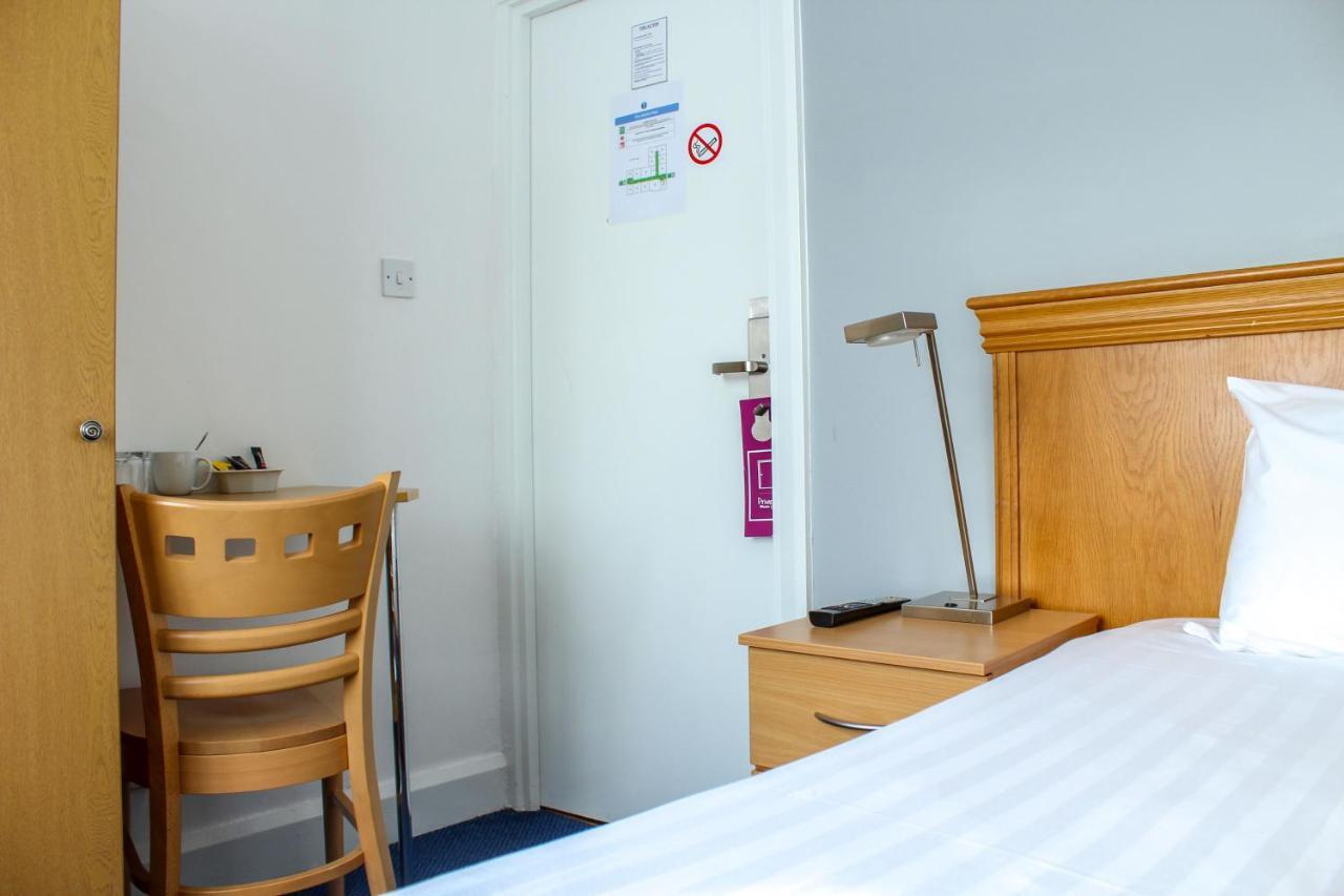 Heathrow Lodge Hillingdon Eksteriør bilde