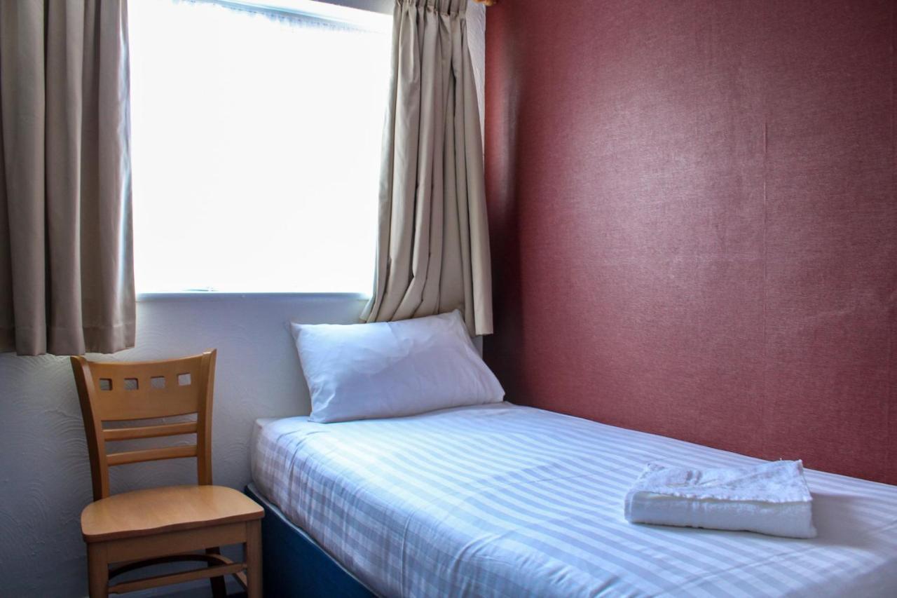 Heathrow Lodge Hillingdon Eksteriør bilde