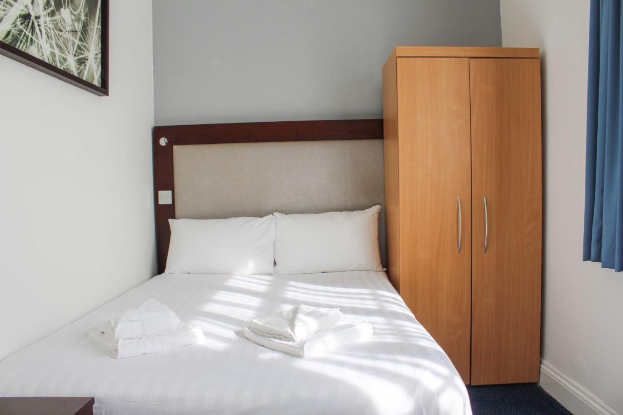 Heathrow Lodge Hillingdon Eksteriør bilde